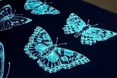 Glow-in-the-dark-1.webp